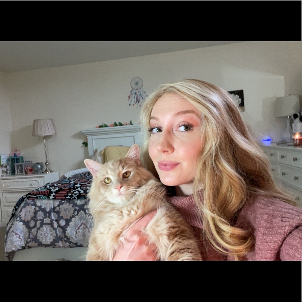 Meet your Posher, Emma